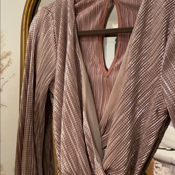 Metallic Romper - Picture 2 of 3